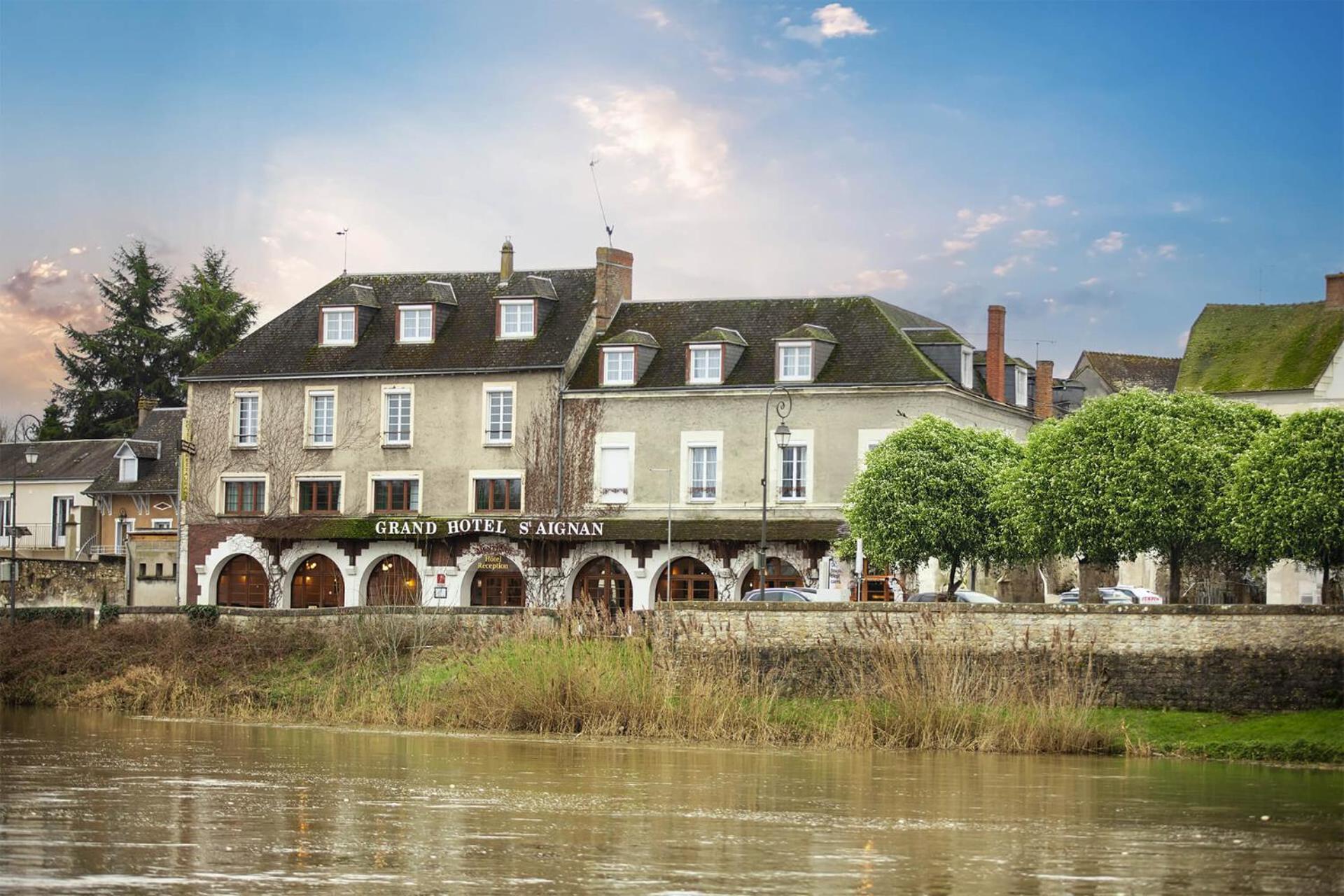 Grand Hôtel Saint-Aignan Buitenkant foto